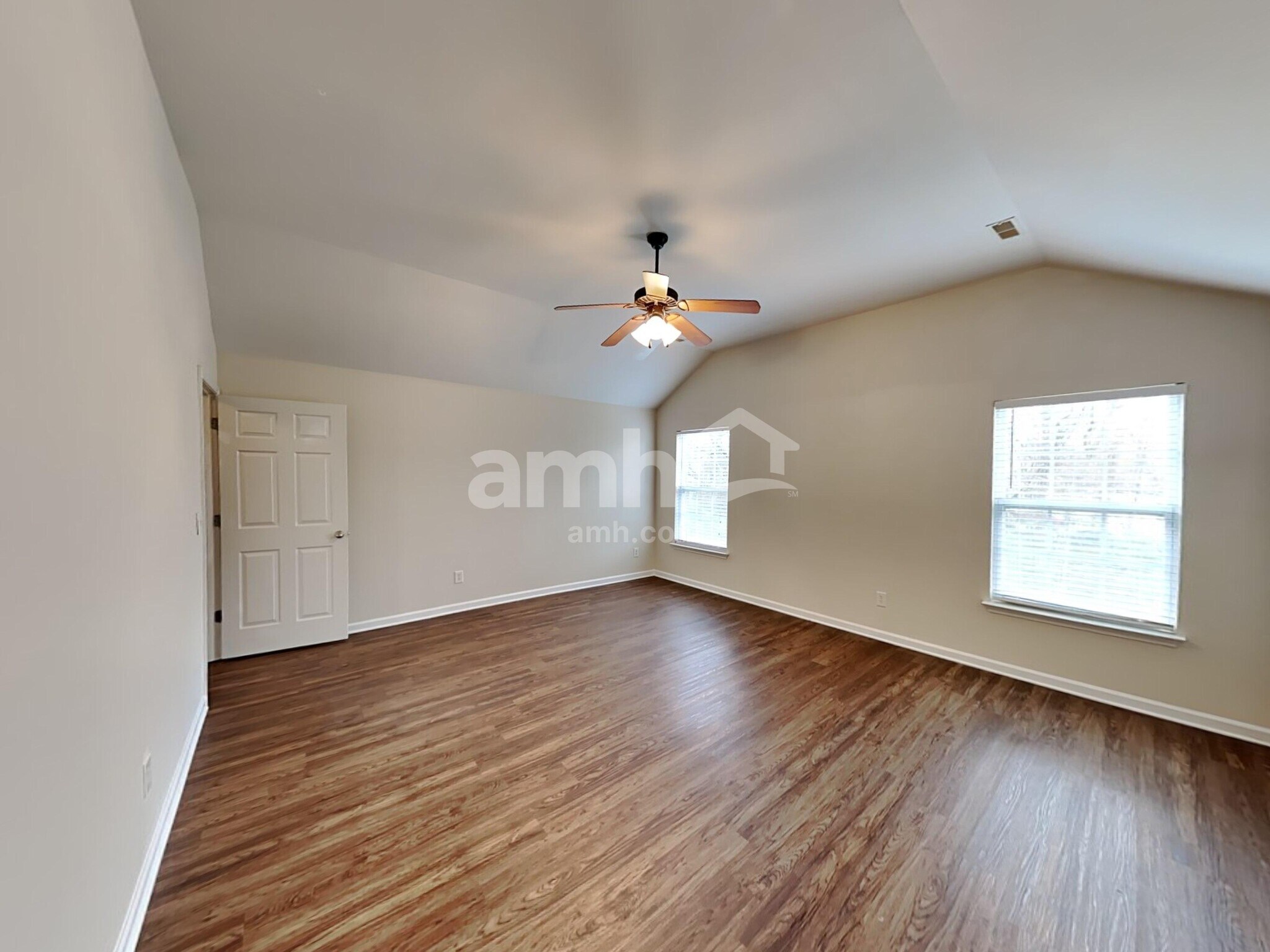 Building Photo - 1107 Stafford Dr