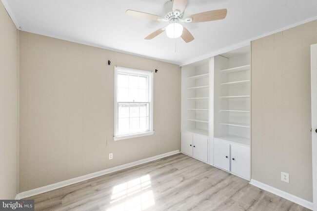 Building Photo - 1317 Cedarwood Dr