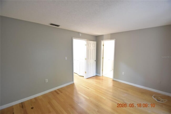 Building Photo - 625 Fairwood Forest Dr