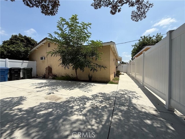 Building Photo - 4831 Fiesta Ave