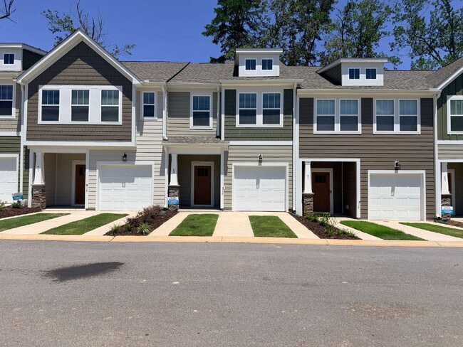 Building Photo - Brand-New 3BR Townhome with Garage in Clayton Crossing