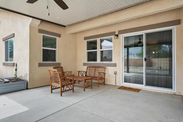 Building Photo - 475 Camellia Way