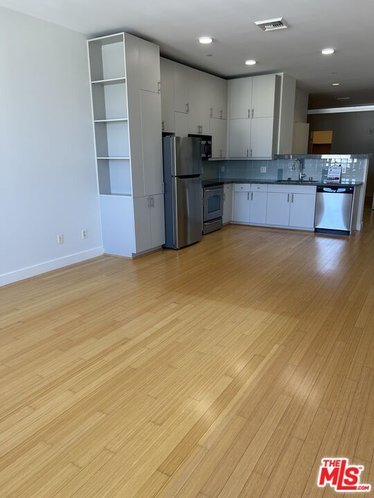 Building Photo - 3810 Wilshire Blvd