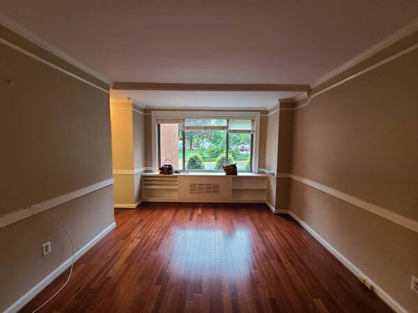 Building Photo - 1121 Arlington Blvd