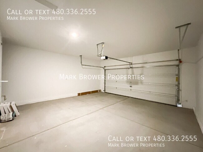 Building Photo - 17826 W Via De Luna Dr
