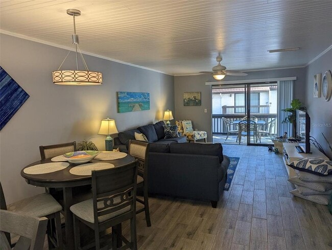 Building Photo - 1634 Stickney Point Rd