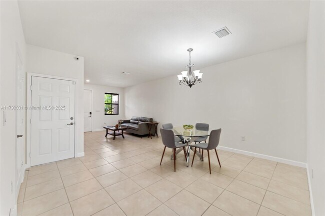 Building Photo - 11416 SW 254th St