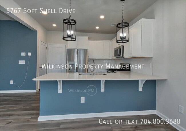 Building Photo - 5767 Soft Shell Dr