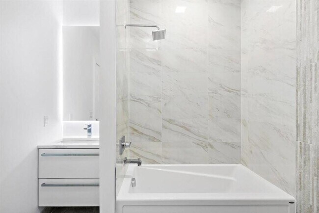 Building Photo - 148-150 70th St