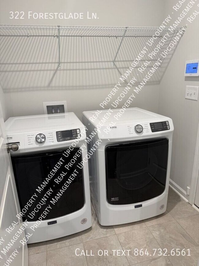 Building Photo - 322 Forestglade Ln