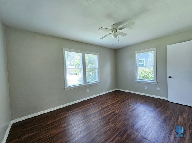 Building Photo - Beautiful 2 Bedrooms 1 Bathroom Home for R...