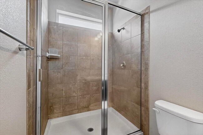 Building Photo - 6736 Tempe Ave NW