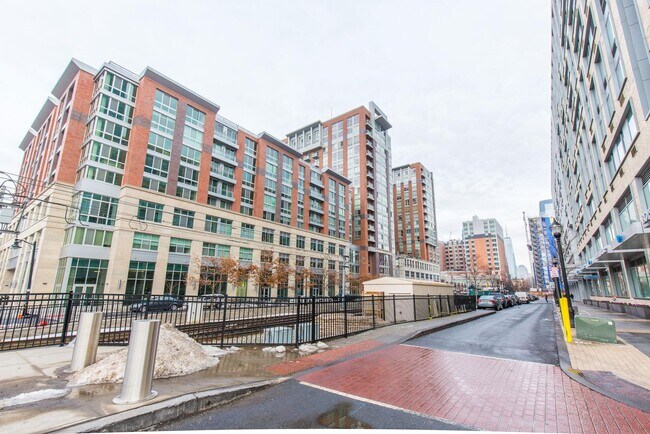 Building Photo - 201 Marin Blvd