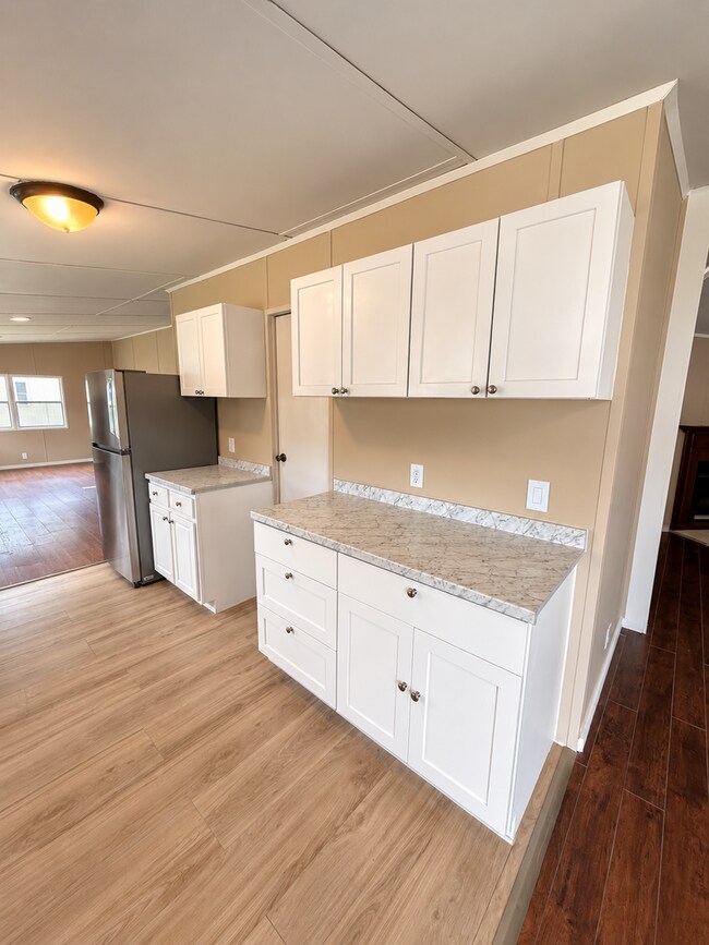 Building Photo - 226 Sweet Gum St