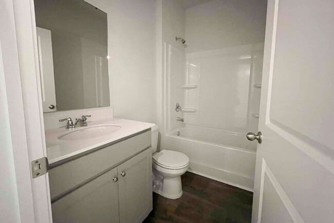 Building Photo - Available now. Beautiful 3 BR/2 BA Available in Cane Bay!