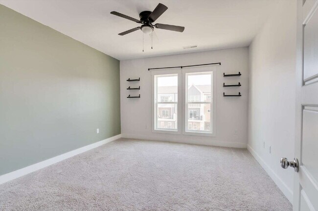 Building Photo - Spacious 4-Bedroom Townhome in Wendell Falls