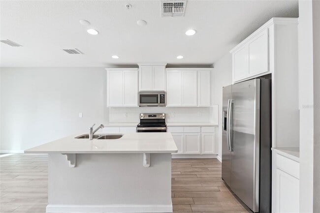 Building Photo - 212 Beautyberry Ln