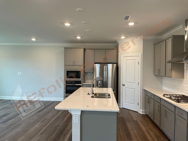 Building Photo - BRAND NEW- Spacious 4 Bedroom, 3 Bathroom ...