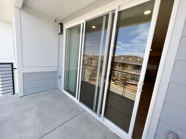Building Photo - 3825 Presidio Point