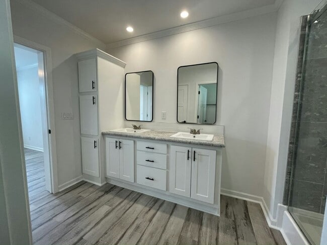 Building Photo - 3069 SW 108th Pl