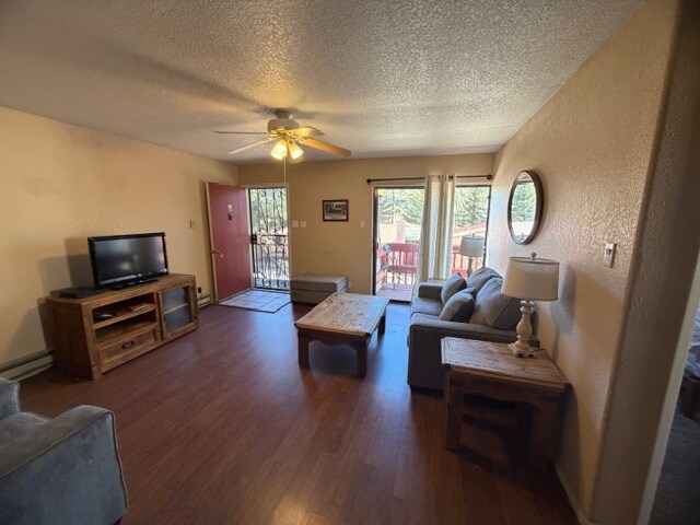 Building Photo - 25972 US-70