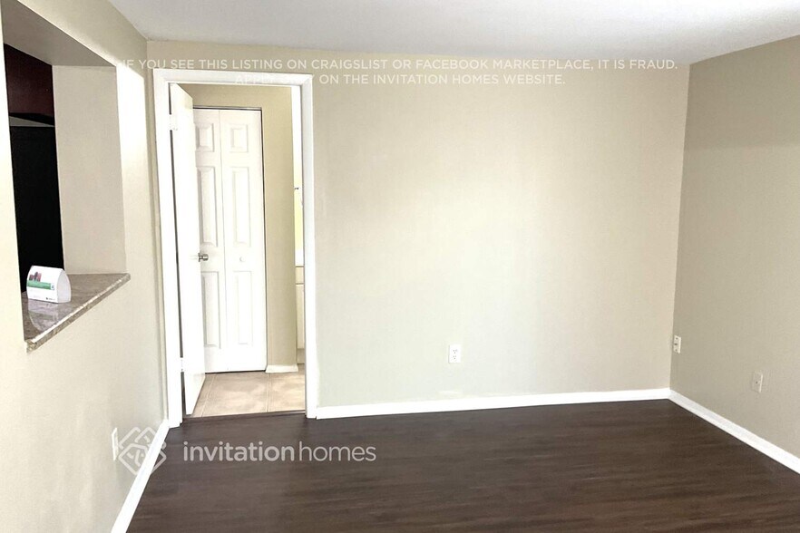 Building Photo - 6419 Willow Wood Ct