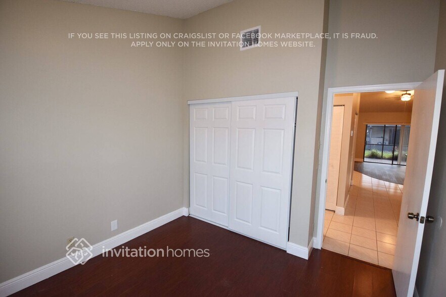 Building Photo - 100 Azalea Cir