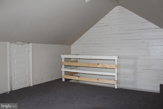 Building Photo - 23 W 2nd St