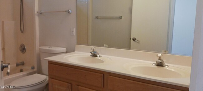 Building Photo - 5192 W Campo Bello Dr