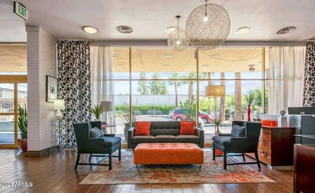 Building Photo - 4750 N Central Ave