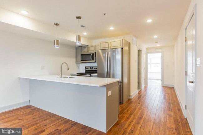 Building Photo - 1513 Brown St