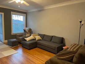 Building Photo - 4215 N Francisco Ave