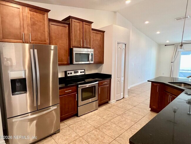 Building Photo - 16264 Tisons Blf Rd