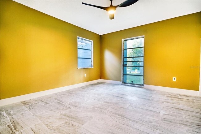 Building Photo - 1606 NW 22nd St