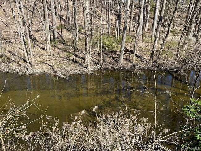 Building Photo - 189 Fair St