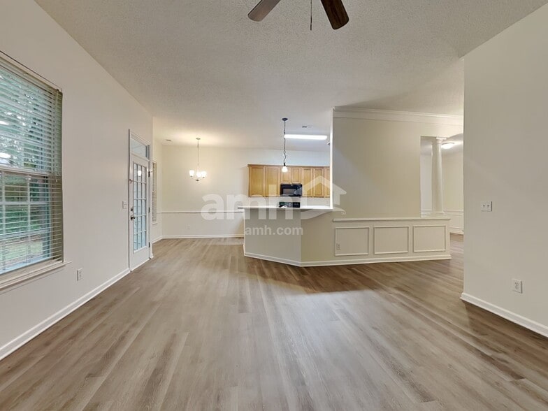 Building Photo - 16116 Wrights Ferry