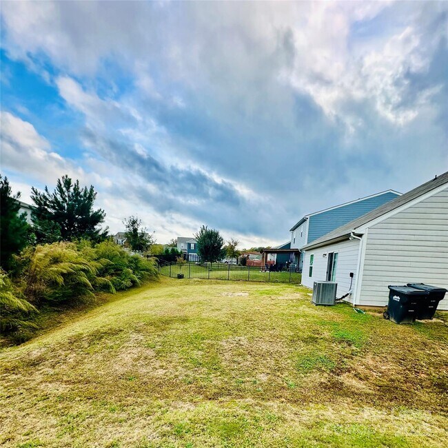 Building Photo - 3113 Treyson Dr