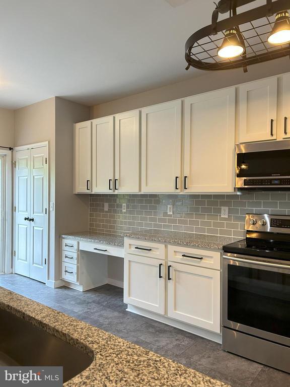 Building Photo - 104 Penns Manor Dr