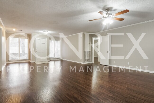 Building Photo - Great Floor Plan!