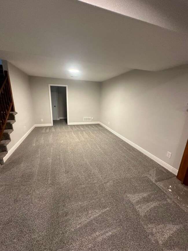 Building Photo - 3 Bed 2 Bath Remodeled Home for Rent!