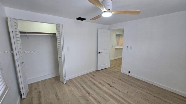 Building Photo - 1448 NE 24th Ct