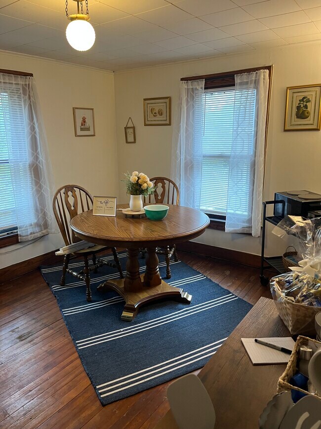 Building Photo - 52 West St