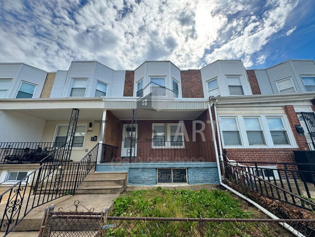 Building Photo - 2640 S Robinson St