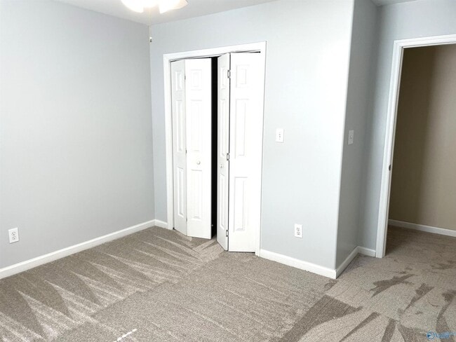 Building Photo - 106 Matilda Dr
