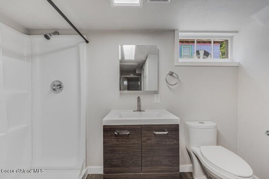 Basement Bath - 1415 N 2nd St