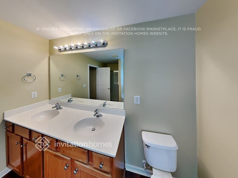 Building Photo - 5032 Newport Landing Way