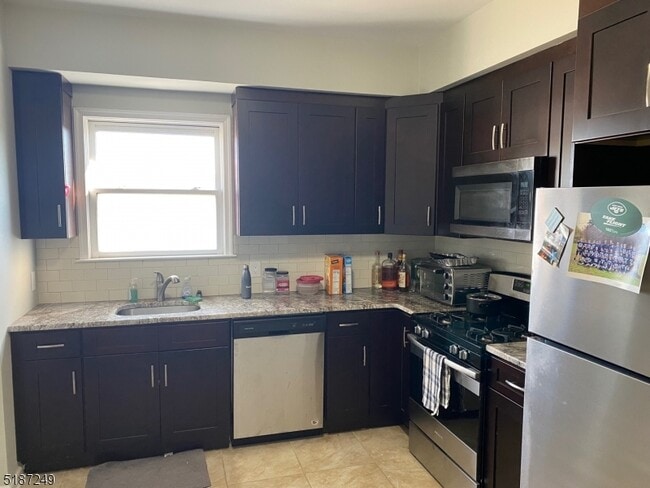 Building Photo - 1280 Springfield Ave