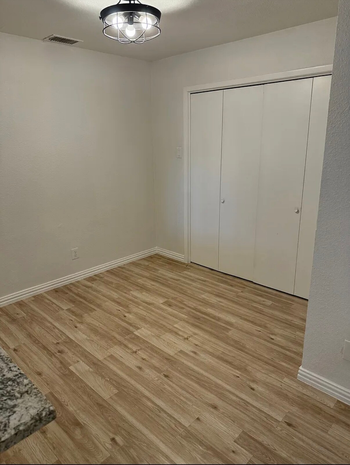 Building Photo - 14800 Enterprise Dr