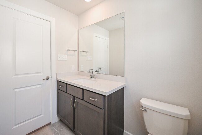 Building Photo - 21827 Erskine Peaks Pl