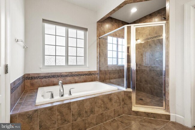 Building Photo - 5666 Spriggs Meadow Dr